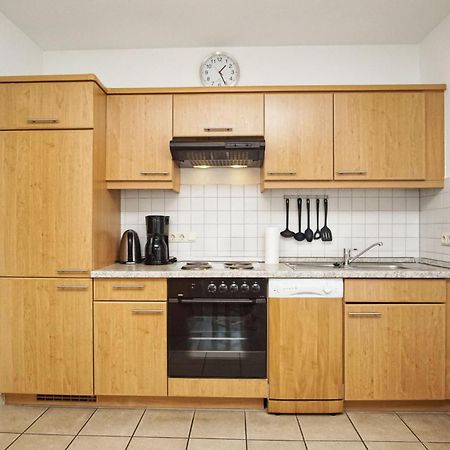 Zentrale Fewo Mit Balkon, Gratis Nutzung Vom Ahoi Erlebnisbad Und Sauna In Sellin - Villa Buskam Fewo 27 غورين المظهر الخارجي الصورة