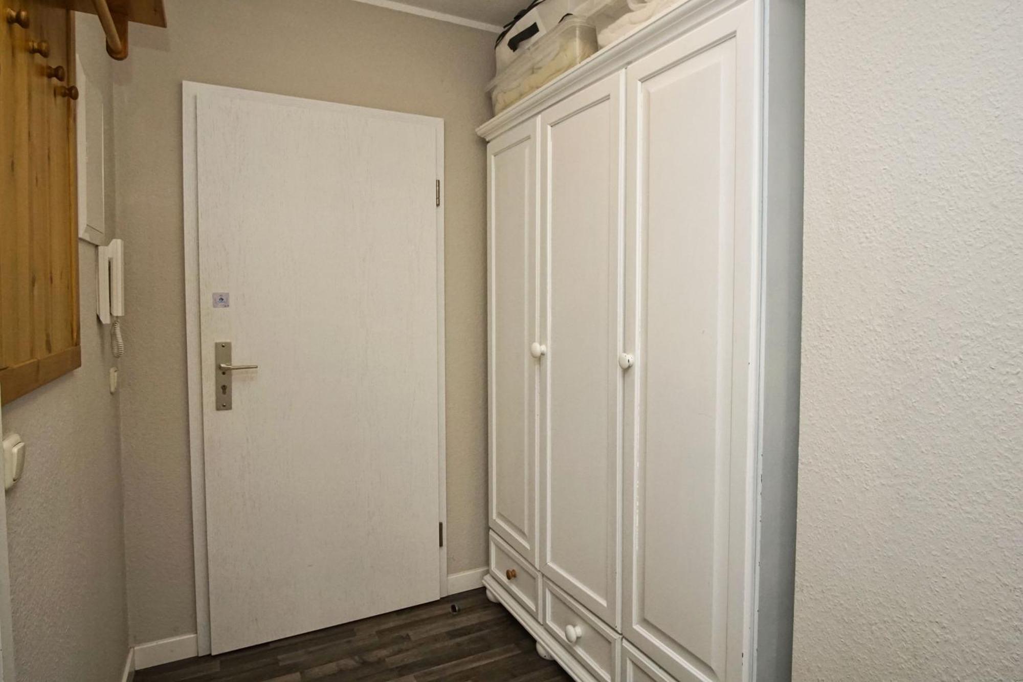 Zentrale Fewo Mit Balkon, Gratis Nutzung Vom Ahoi Erlebnisbad Und Sauna In Sellin - Villa Buskam Fewo 27 غورين المظهر الخارجي الصورة